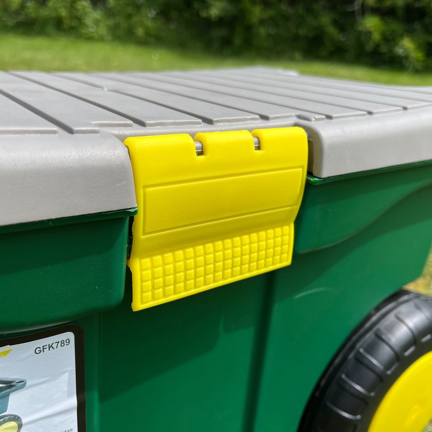 Rolling Sit On Garden Tool Storage Cart