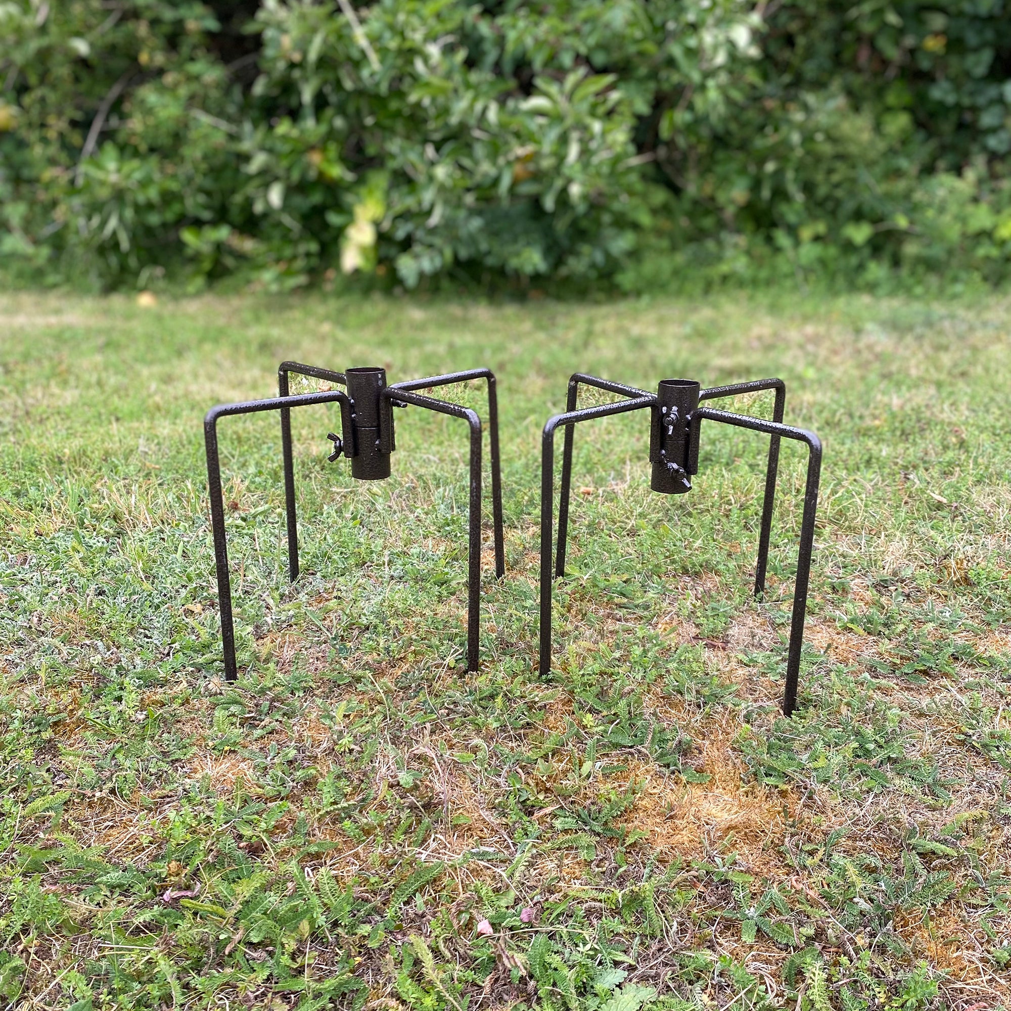 Set of 2 Hammertone Edition Bird Feeding Station Stabiliser Stand Bases