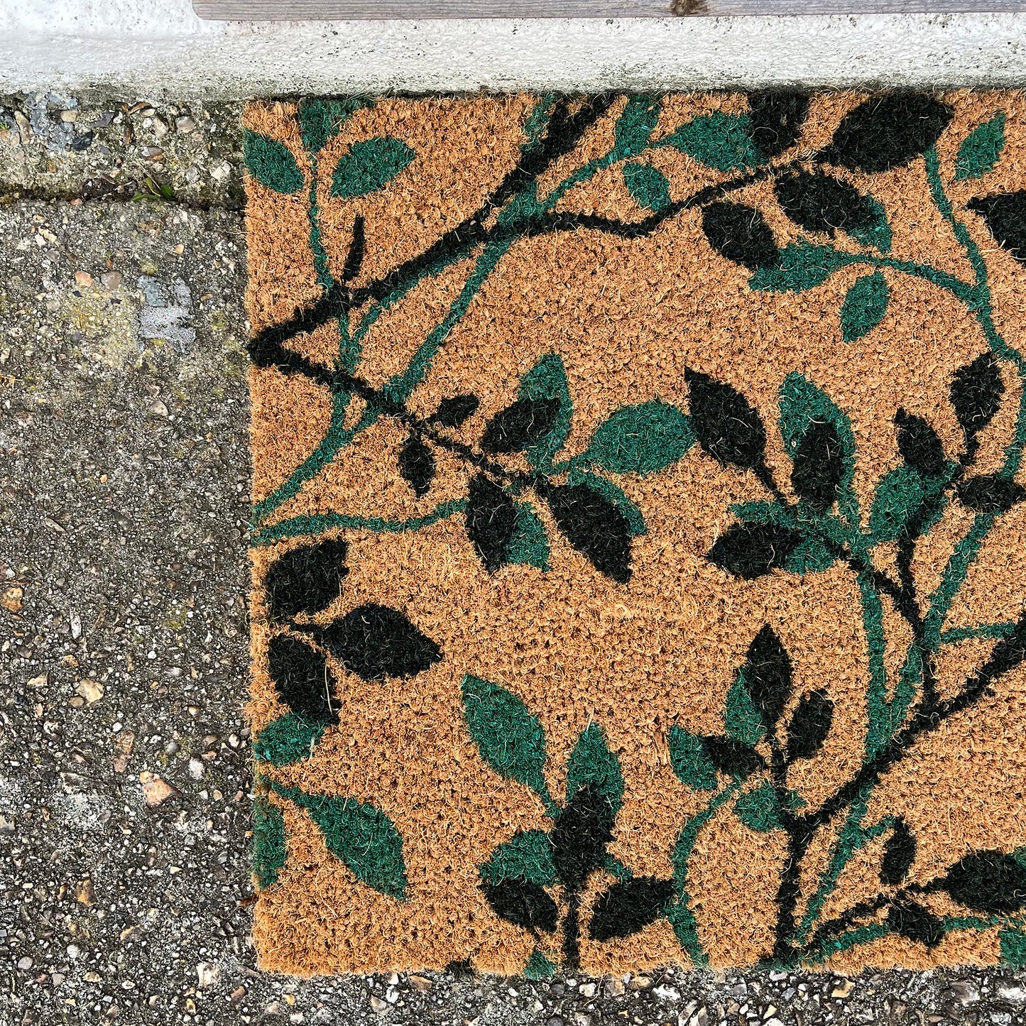 Green & Black Leaf Print Indoor & Outdoor Coir Doormat
