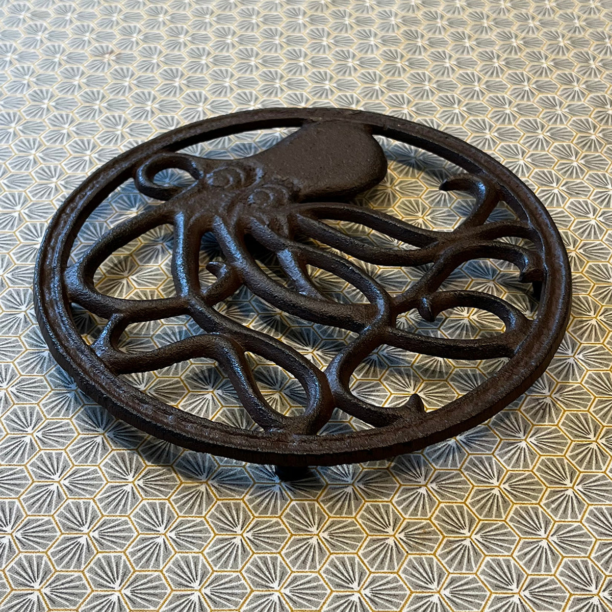 Cast Iron Round Octopus Themed Table Trivet (Pack of 2)