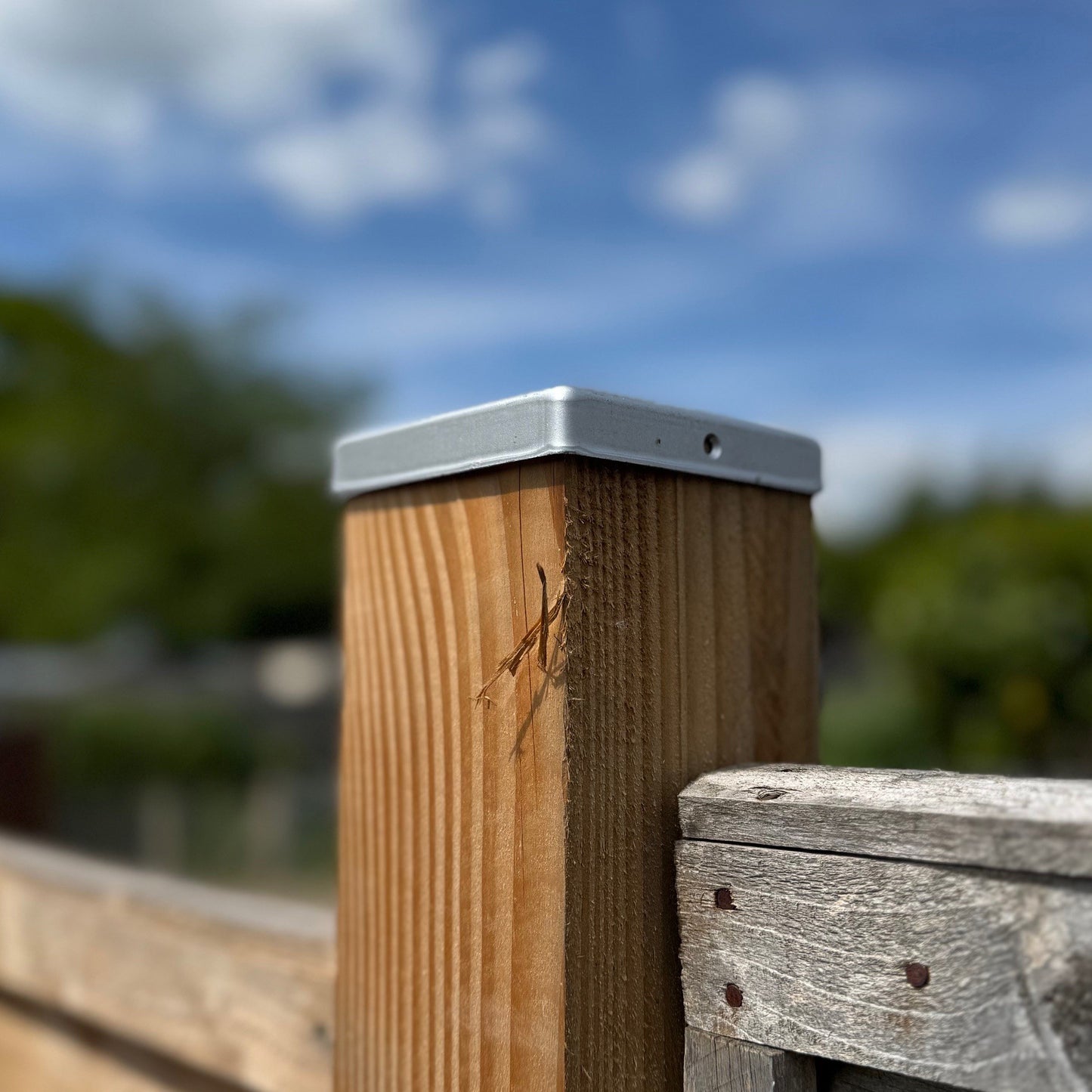 Galvanized Steel Pyramid Shape Fence Post Caps (Pack of 10)