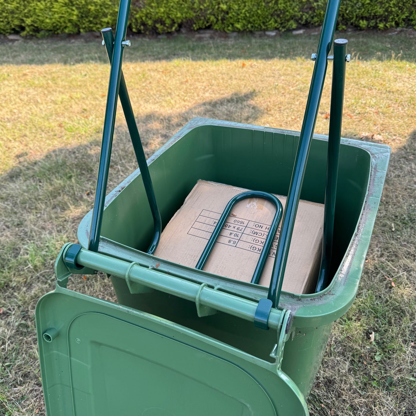Wheelie Bin Contents Compressor Rubbish & Recycling Compactor