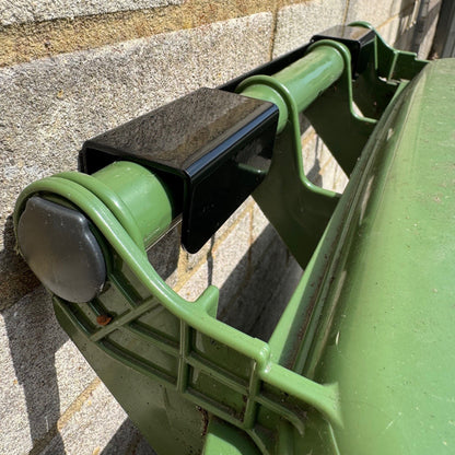 Wheelie Bin Metal Wall Bracket