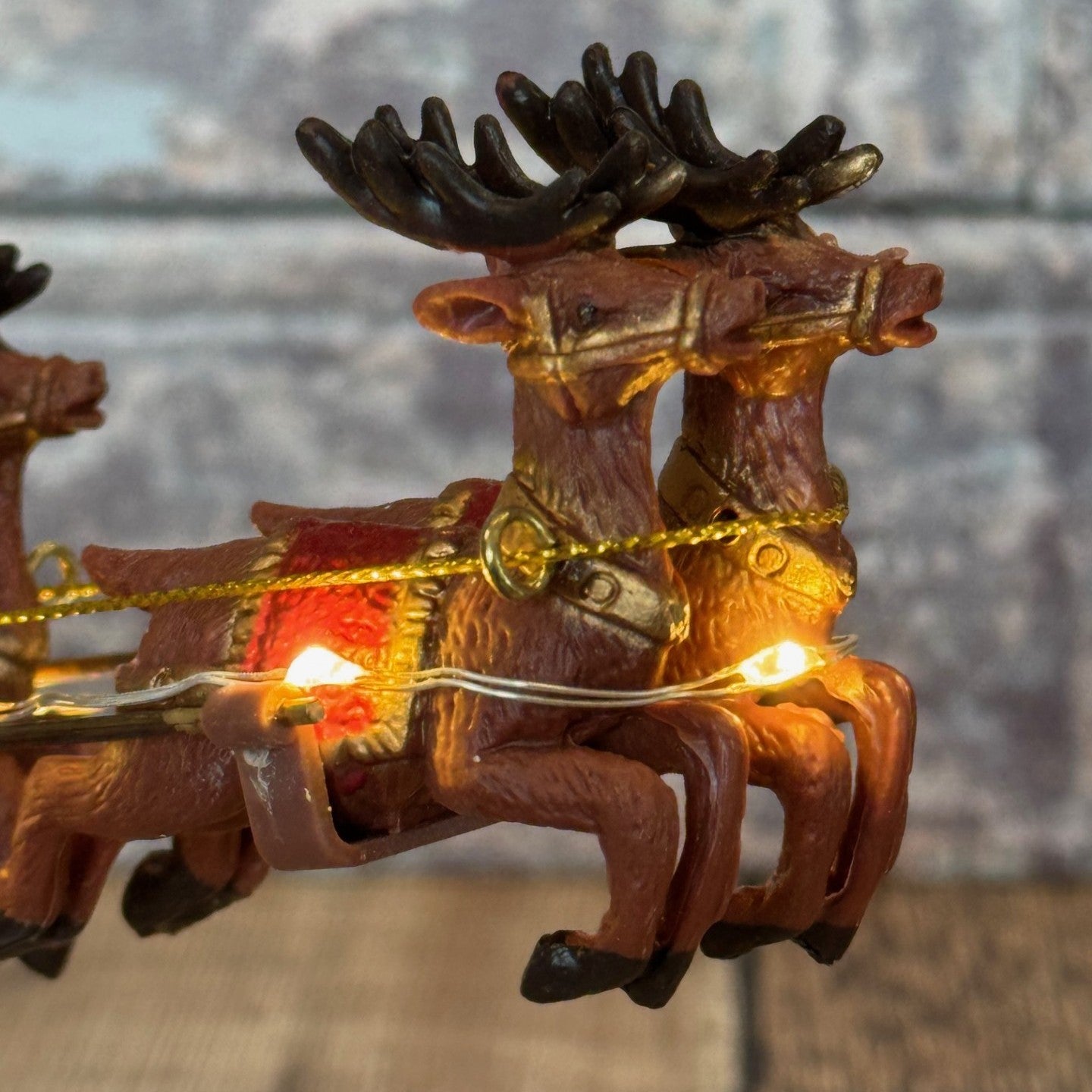 Christmas Santa Sleigh & Reindeer Decoration Ornament with LED Lights