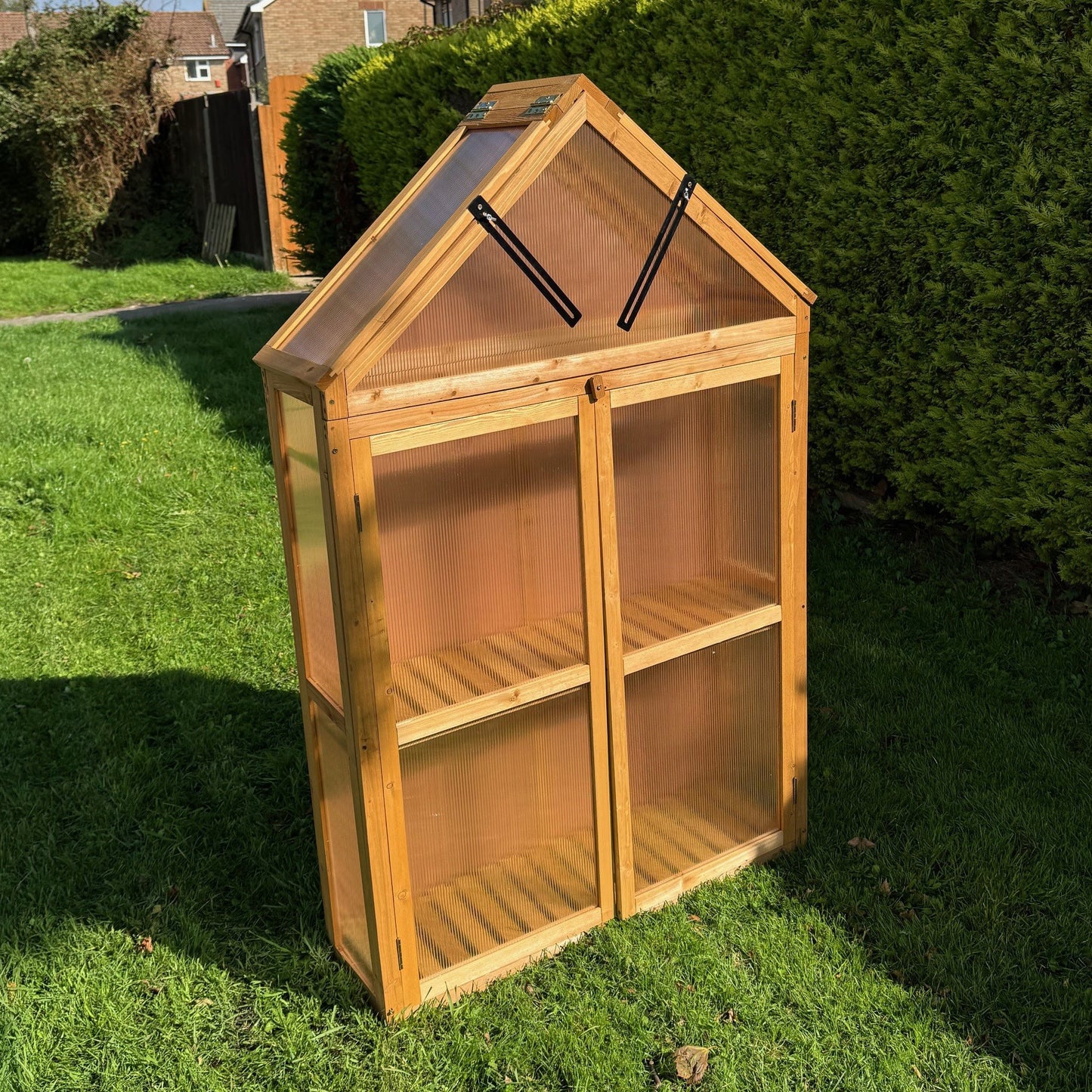 Wooden Framed Polycarbonate Apex Growhouse Mini Greenhouse