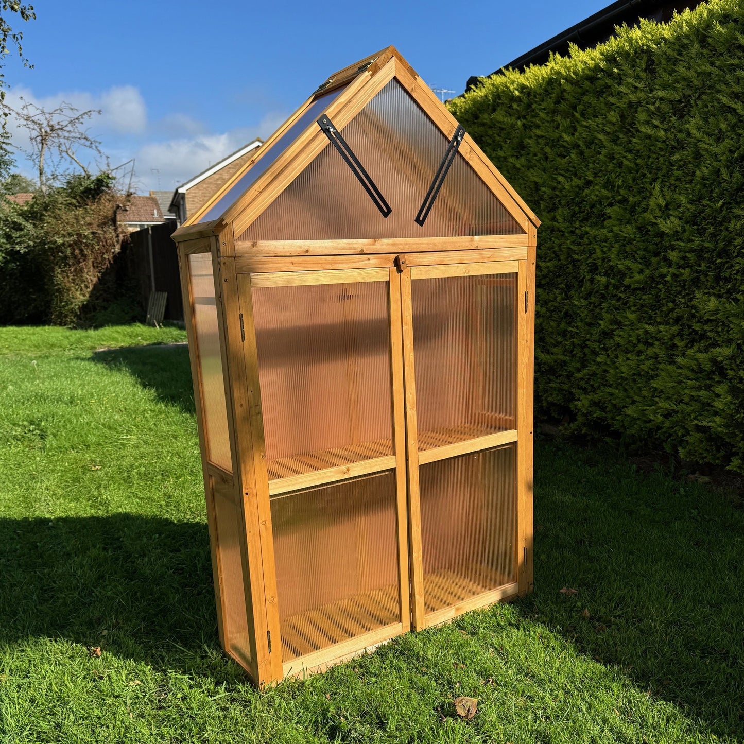 Wooden Framed Polycarbonate Apex Growhouse Mini Greenhouse