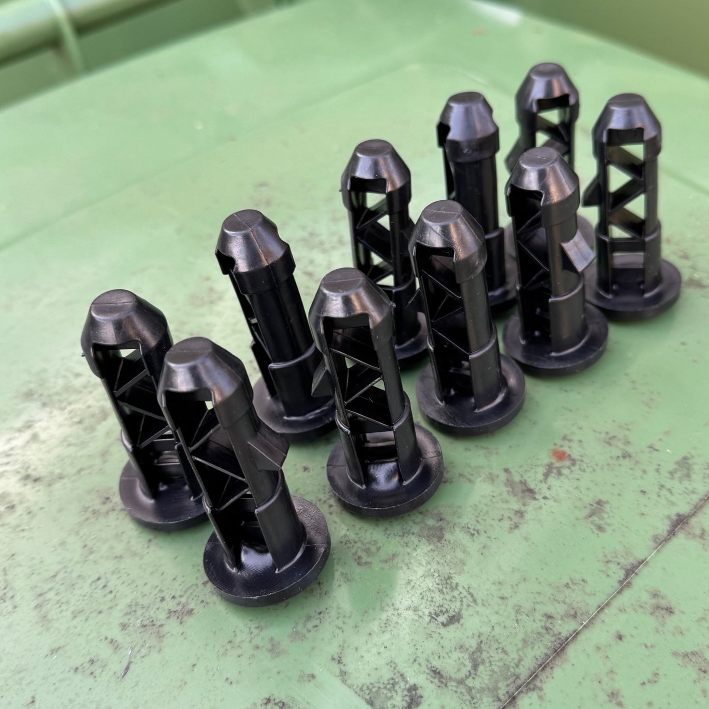 Wheelie Bin Lid Plastic Hinge Pins - Pack of 10