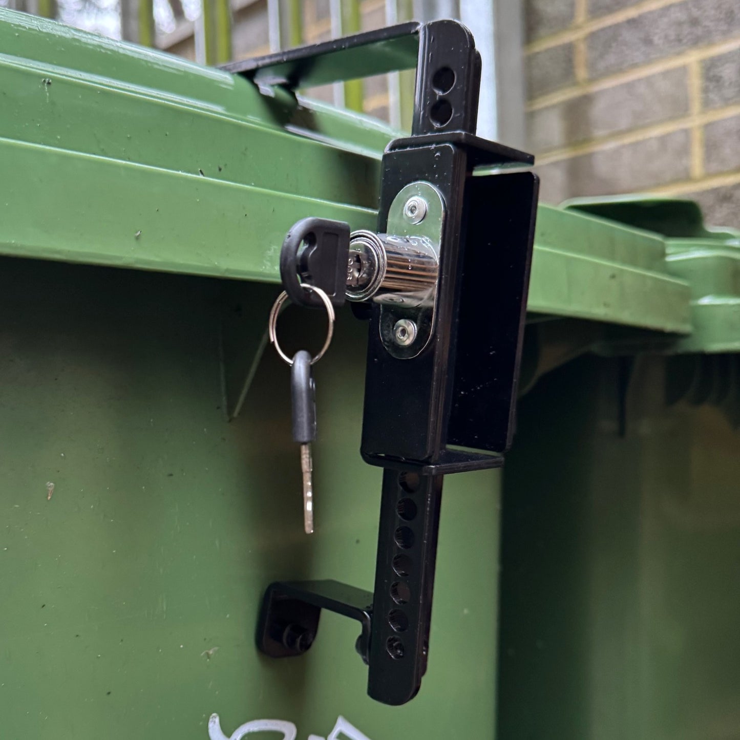 Wheelie Bin Metal Security Lock with Push Button Operation