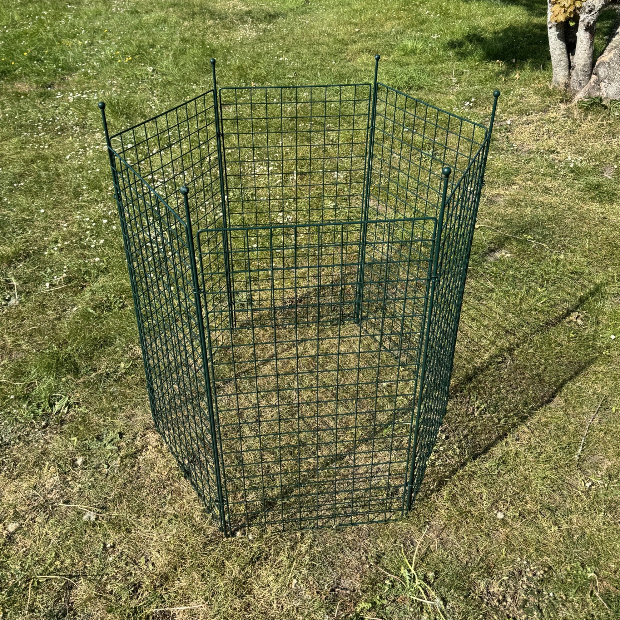 Wire Mesh Garden Leaf Composter Bin (100cm x 90cm) – Selections