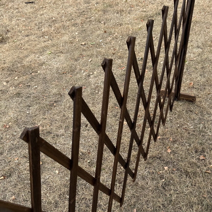 Freestanding Expanding Willow Garden Trellis Screen (196cm x 90cm)