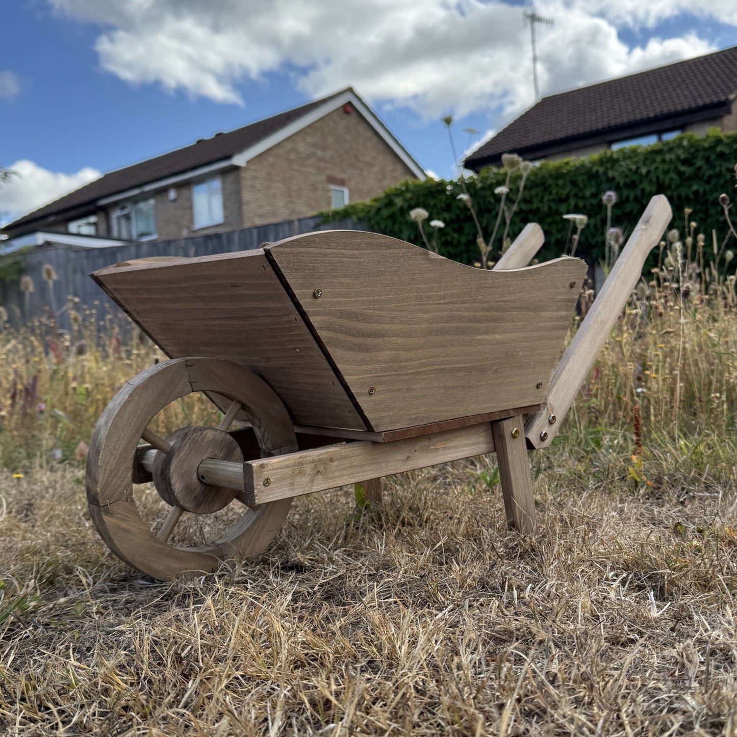 Wooden Garden Wheelbarrow Planter with Liner