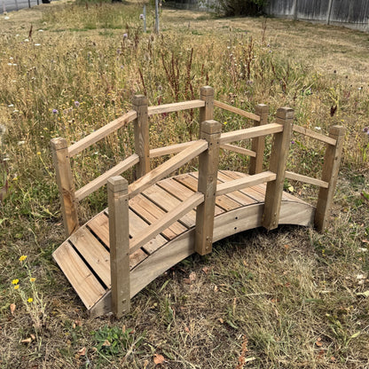 Ornamental Wooden Garden Bridge for Pond & Border Decoration