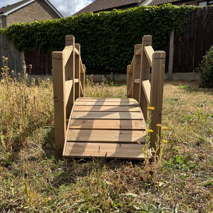 Ornamental Wooden Garden Bridge for Pond & Border Decoration