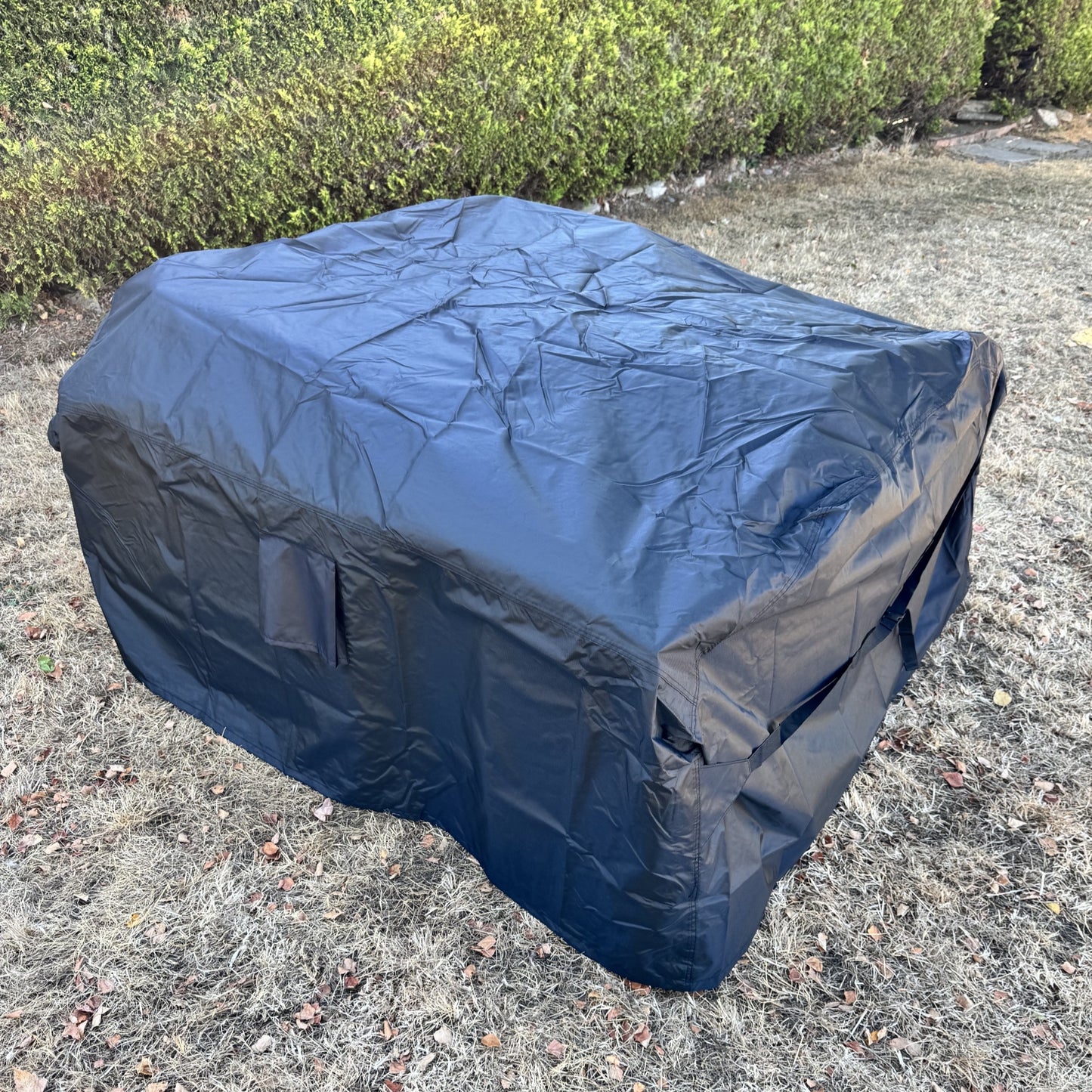 Premium Waterproof Picnic Table Garden Furniture Cover in Black (1.57m)