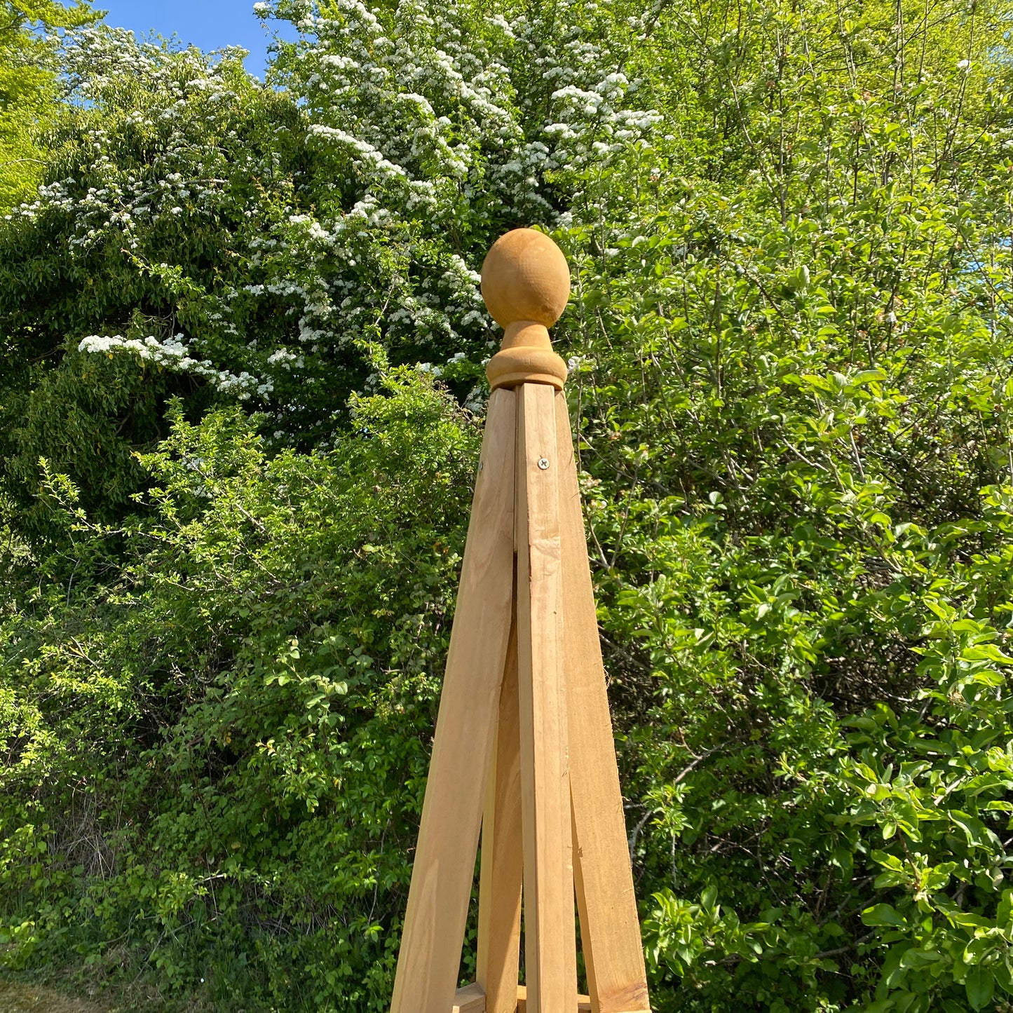 Set of 2 Wooden Garden Obelisks (1.5m)