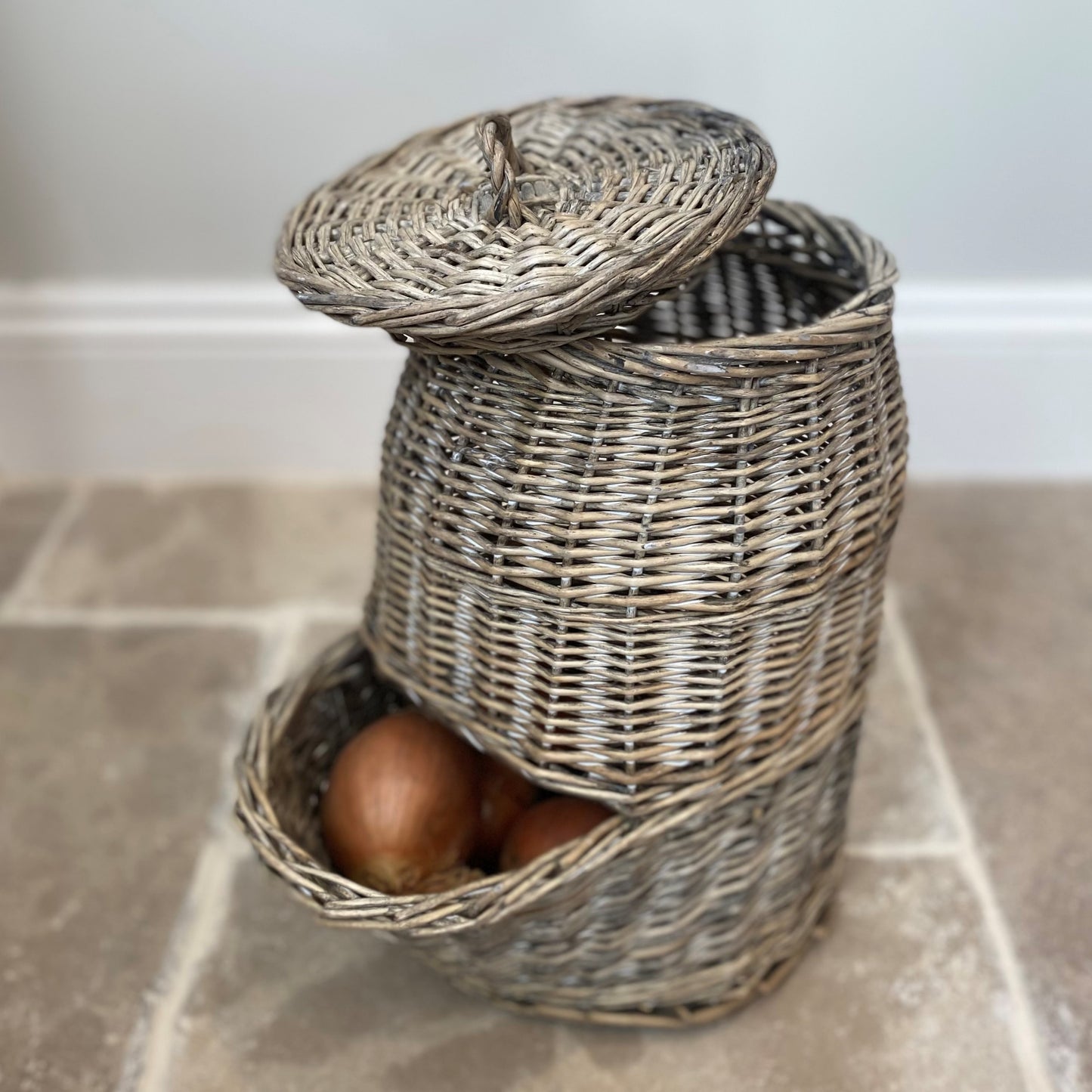 Grey Wash Willow Onion Storage Hopper Basket